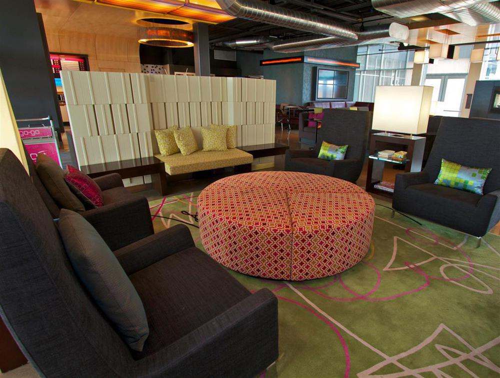 Aloft Tulsa Downtown Hotel Restaurant photo